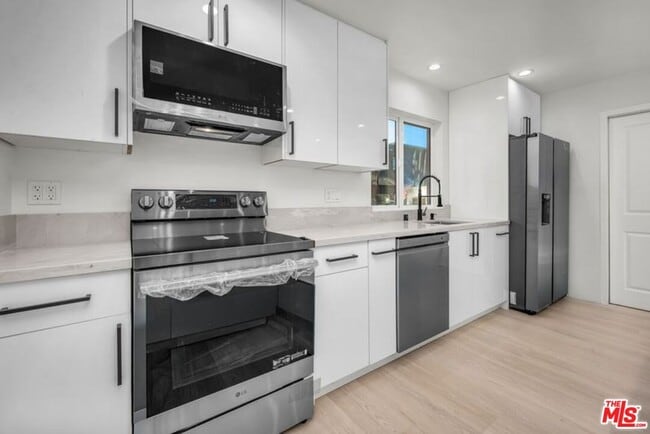 Photo - 10880 Tennessee Ave