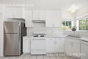 Photo - 14323 Burbank Blvd