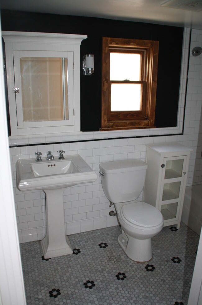 Photo - 1012 Laguna Ave Unit 1012