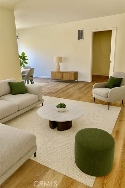 Photo - 208 S Mariposa Ave Apartment Unit 1