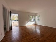 Livingroom - 215 3rd Ave Unit 1