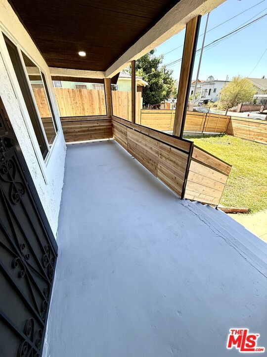 Photo - 3215 Winter St