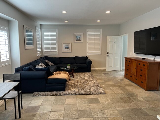 Photo - 410 7th St Unit 410 7th St #A