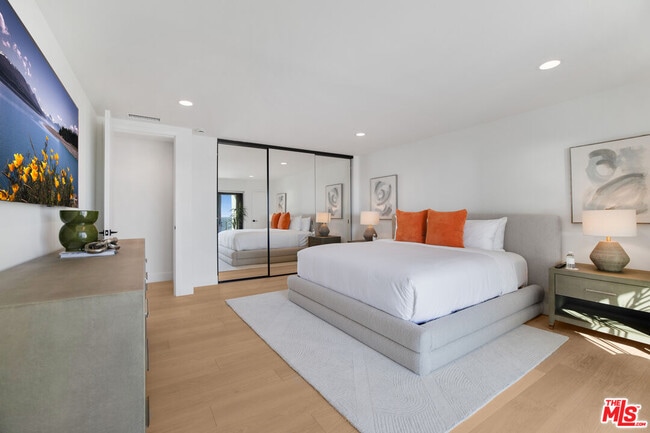 Photo - 30020 Morning View Dr