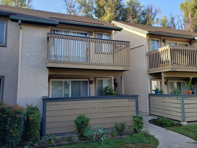 Building Photo - 26027 Serrano Ct Unit 26027