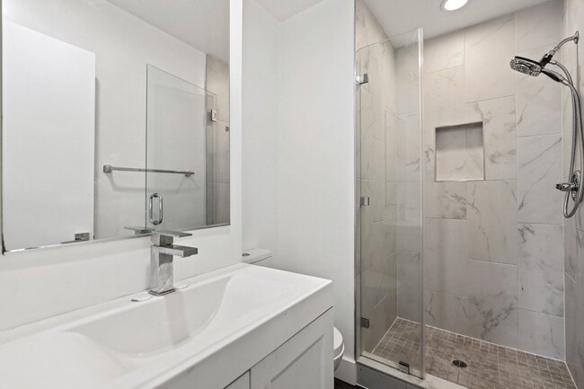 Photo - 1321 W 36th Pl Unit 10