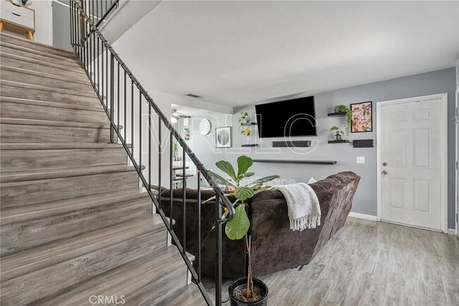 Photo - 196 Whitney Ave Unit 2