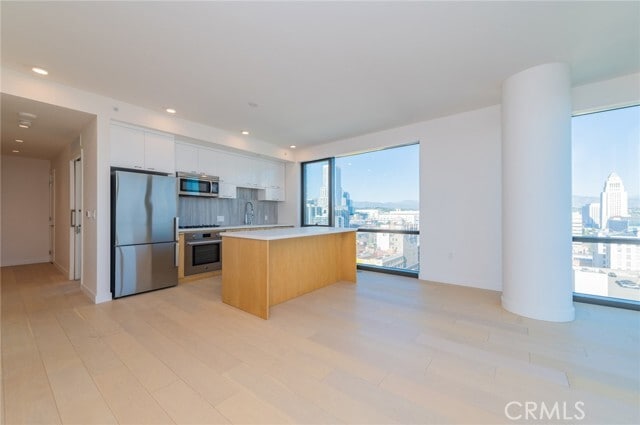Building Photo - 400 S Broadway Unit 1203