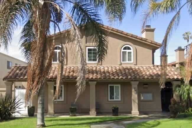 Buidling front - 4955 Del Monte Ave Unit 3