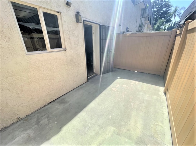 Photo - Cozy 2 bed 1.5 bath apartment in Santa Ana