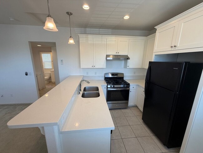 Photo - 1931 S Miller St