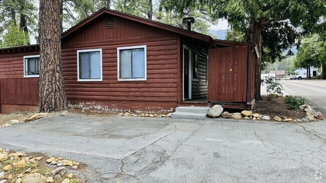 Building Photo - 1+ Bed in Idyllwild Rental