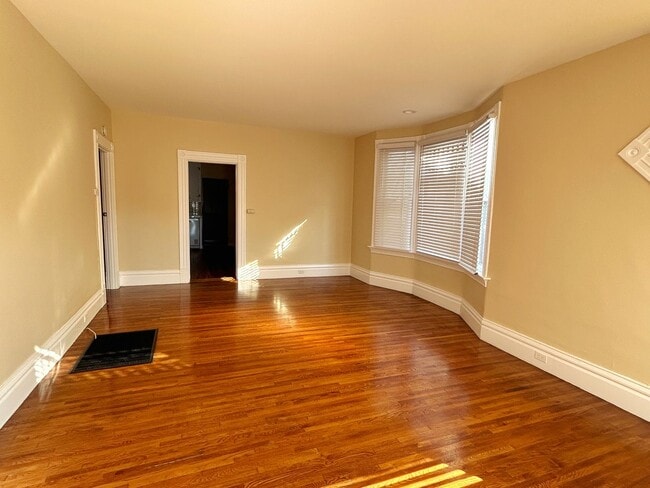 Photo - SPACIOUS 2 BD 1 BA W/ ASSIGNED GARAGE & STORAGE | UTILITIES INCLUDED Unit 826