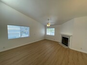 Photo - Beautiful 2 bedroom/2 bath end unit condo ...
