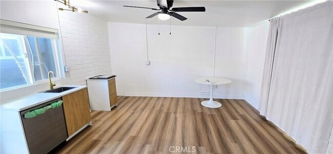 Photo - 5747 Jefferson Ave Unit 2