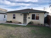 Photo - 1048 W 223rd St