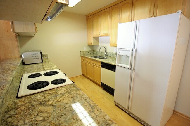 Photo - 6780 Friars Rd Unit 273