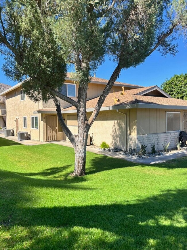 Photo - 46917 CA-74 Unit #3