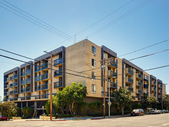 Photo - 7320 Hawthorn Ave Unit 7320HawthornAve#222