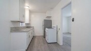 Photo - 1127 W 111th St
