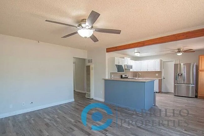 Photo - 6311 Inman St