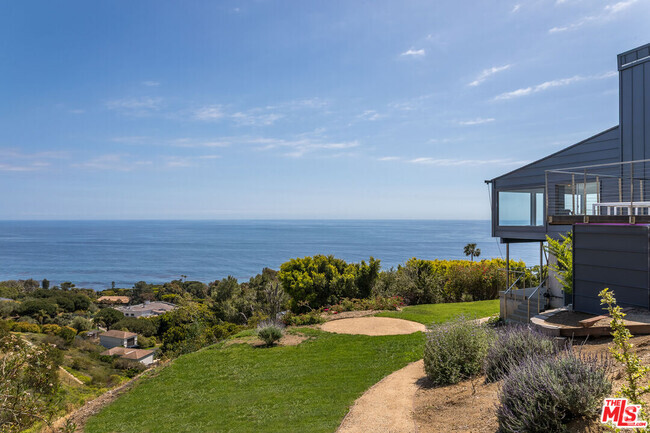 Building Photo - 32701 Vista De Los Ondas Rental