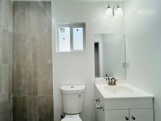 Photo - Sylvan Apartments Unit 8