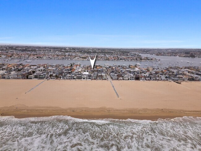 Photo - 1114 W Balboa Blvd Unit 1114.5 (Lower )