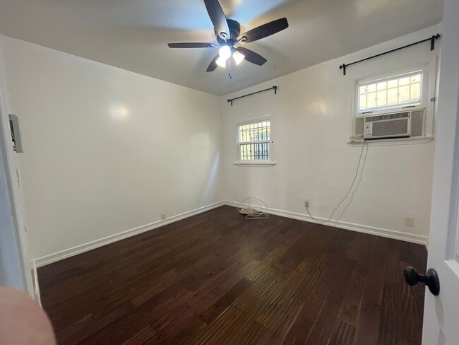 Photo - BEAUTIFUL KTOWN 1BR JUST BECOMING AVAILABLE!! Unit 19-112