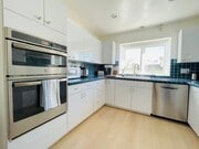 Kitchen - 6620-6624 La Jolla Blvd