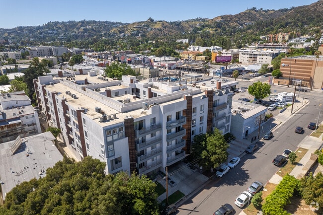 Fuller-Martel Apartments - Fuller-Martel Apartments