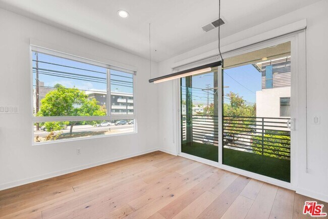 Photo - 4320 N Eagle Rock Blvd Unit 1