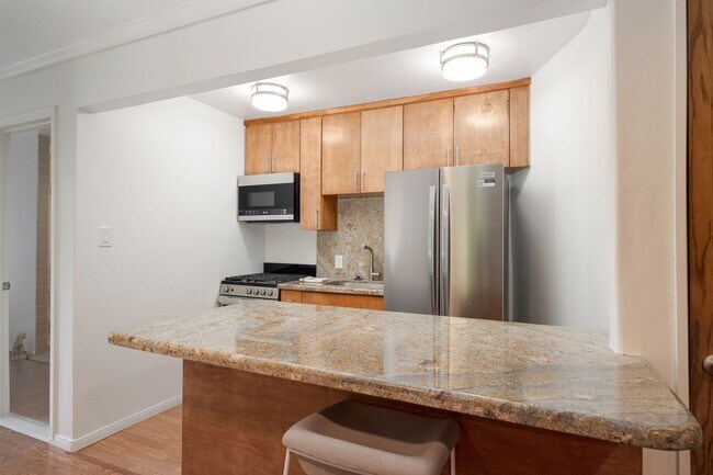 Photo - Rarely available gem now available in Bankers Hill - 1bed/1bath!