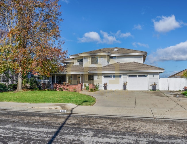 Photo - 865 Amethyst Dr House