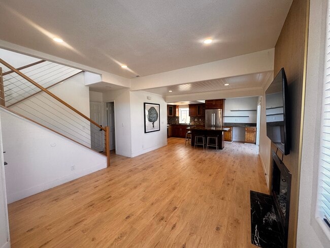 Photo - 379 Monte Vista Ave