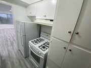 Photo - 1329 S Saltair Ave Apartments Unit 3