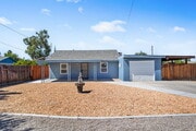 Photo - 10642 Coloma St