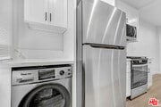 Photo - 525 N Sweetzer Ave Unit 3