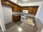 Photo - 13042 Riverside Dr Apartment