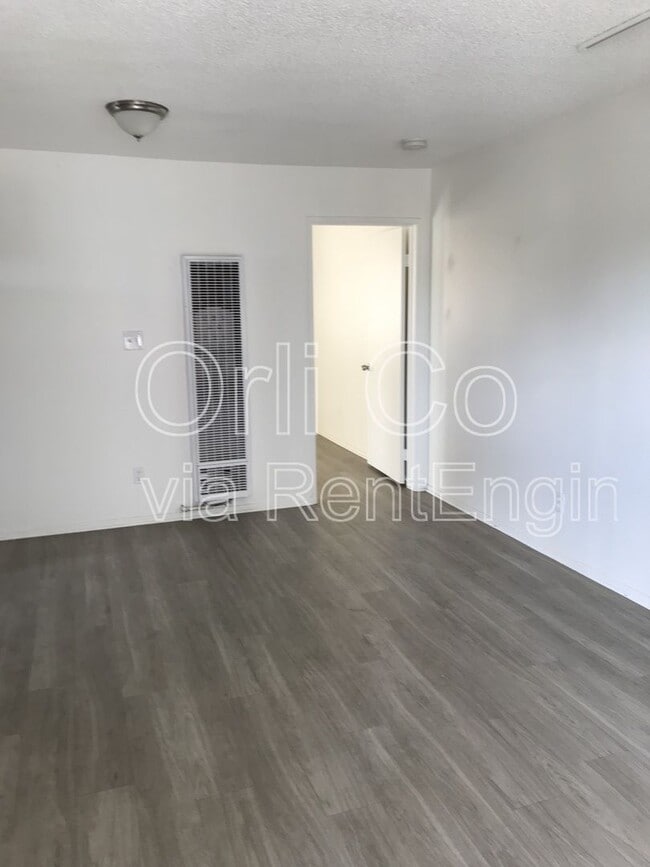 Photo - 14333 W Haynes St Unit 4