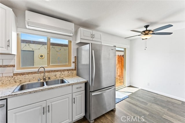 Photo - 1722 Mitchell Ave