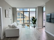 Photo - 425 W Beech St Apartment Unit ID1288270P