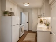 Photo - Kester Ave, 5069-5071 Unit 5071