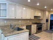 Photo - 6 Palmento Way