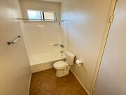 Photo - 14942 Burbank Blvd Apartment