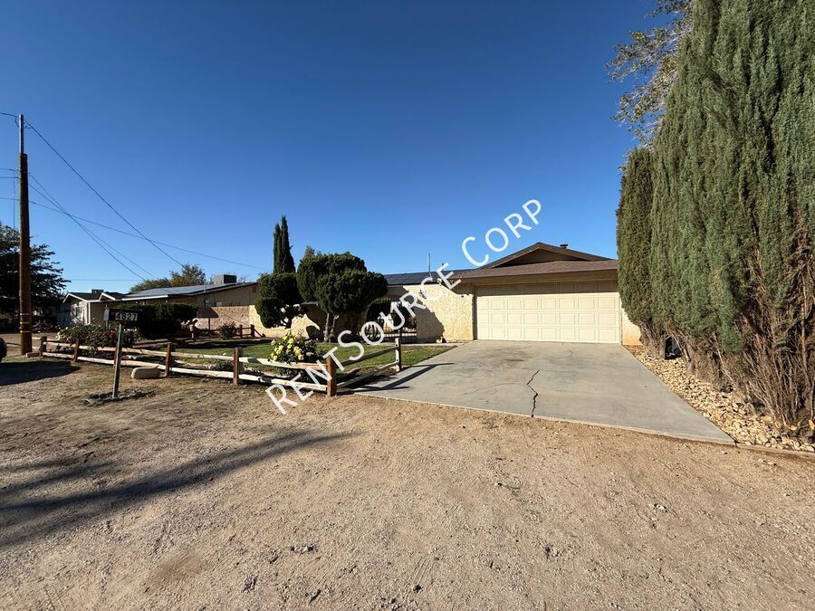 Photo - 4827 W Ave L 6