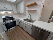 Photo - 926 Oleander St