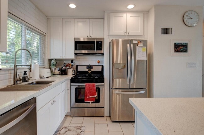Photo - 75240 Camello Ct N