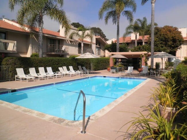 Photo - Live the East Beach Lifestyle – Townhome with Pool Access Unit B