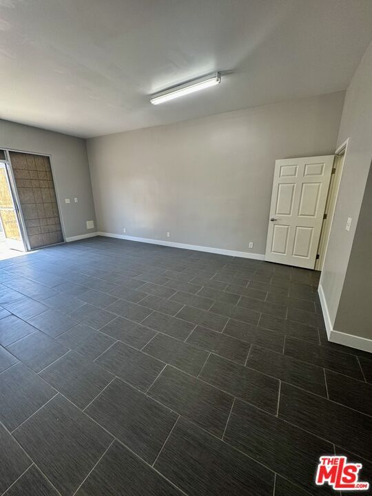 Photo - 2911 W Florence Ave